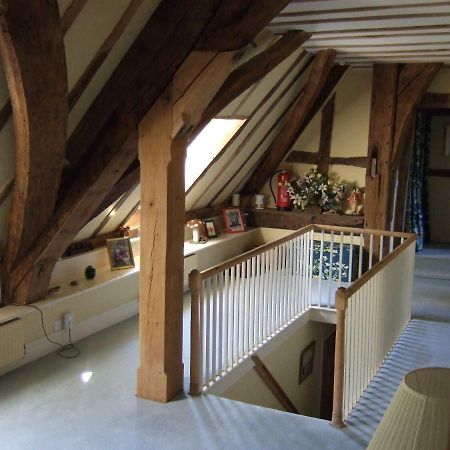 Westcourt Farm Bed & Breakfast Shalbourne ภายนอก รูปภาพ